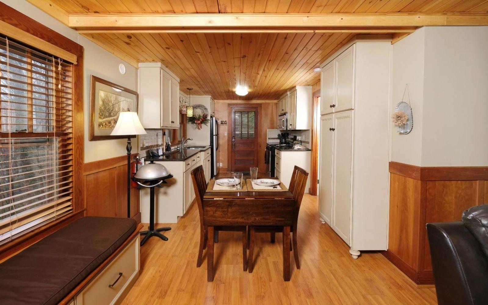 גטלינבורג Karens Cozy Cottage מראה חיצוני תמונה